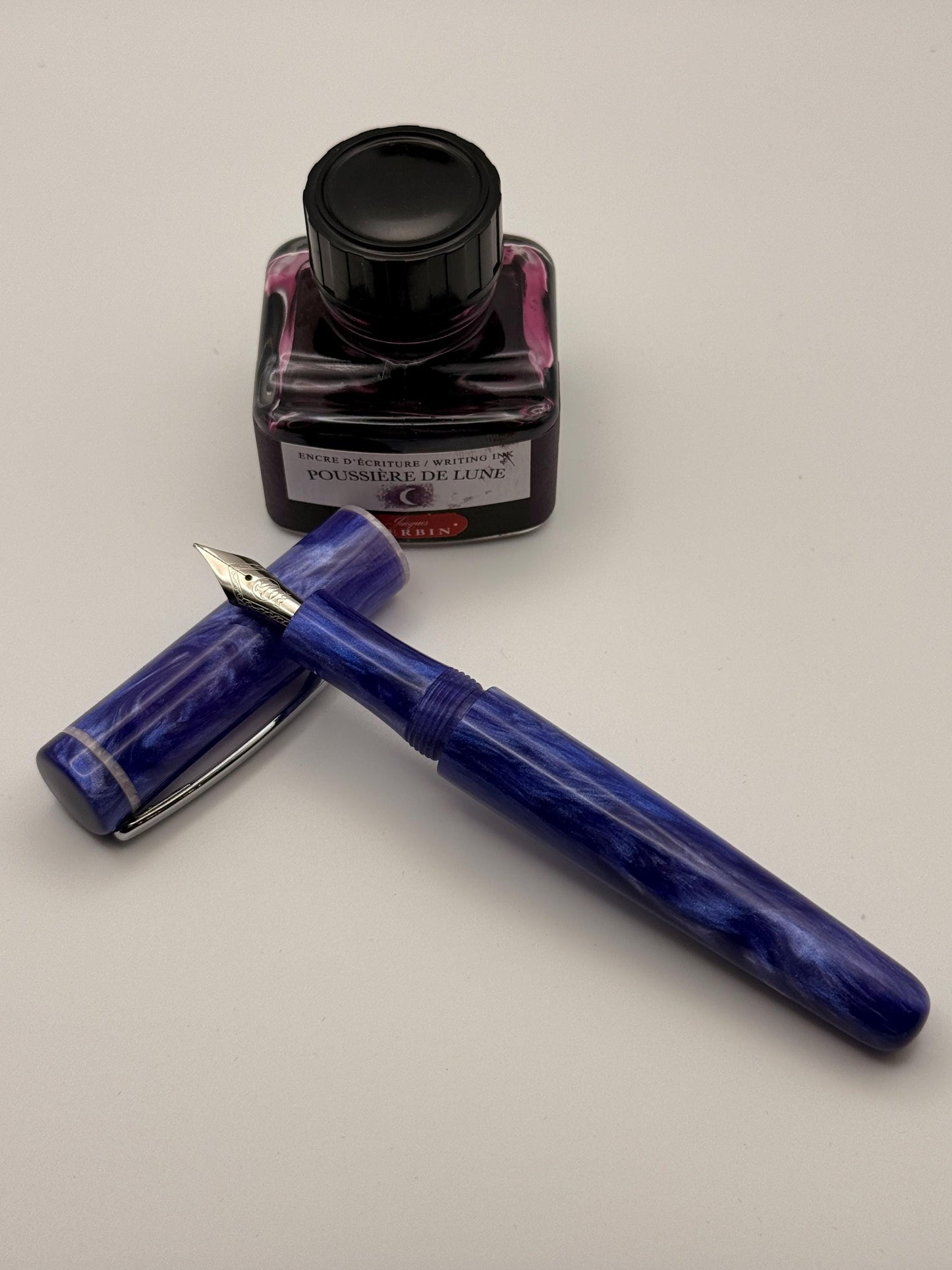 The Noble Cast Resin Fountain Pen with Clip: Bock Nib, White Accents
